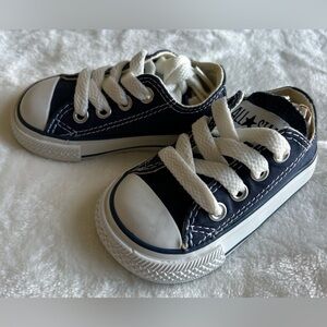 Converse All Star -  Infant - Navy Size US3. New without tags or box